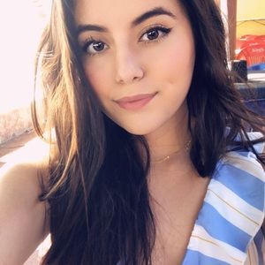 Meet your Posher, Paulina